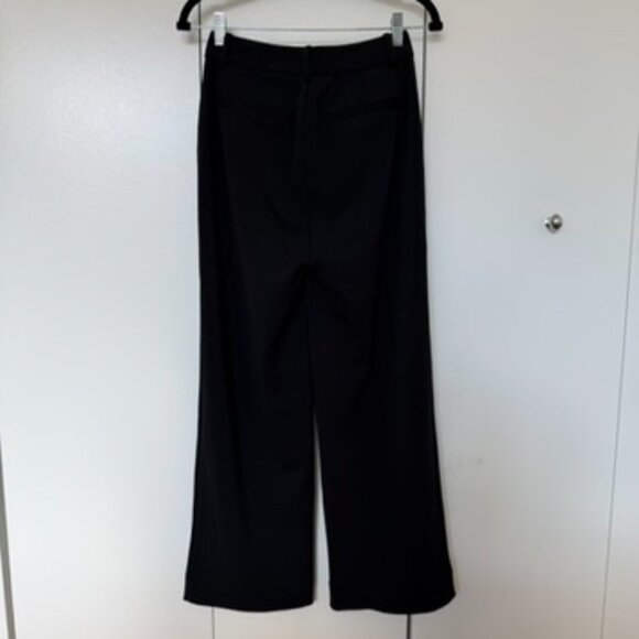 Winter-heavy Black trousers - Essential Pants from Cuts - Picture 2 of 4